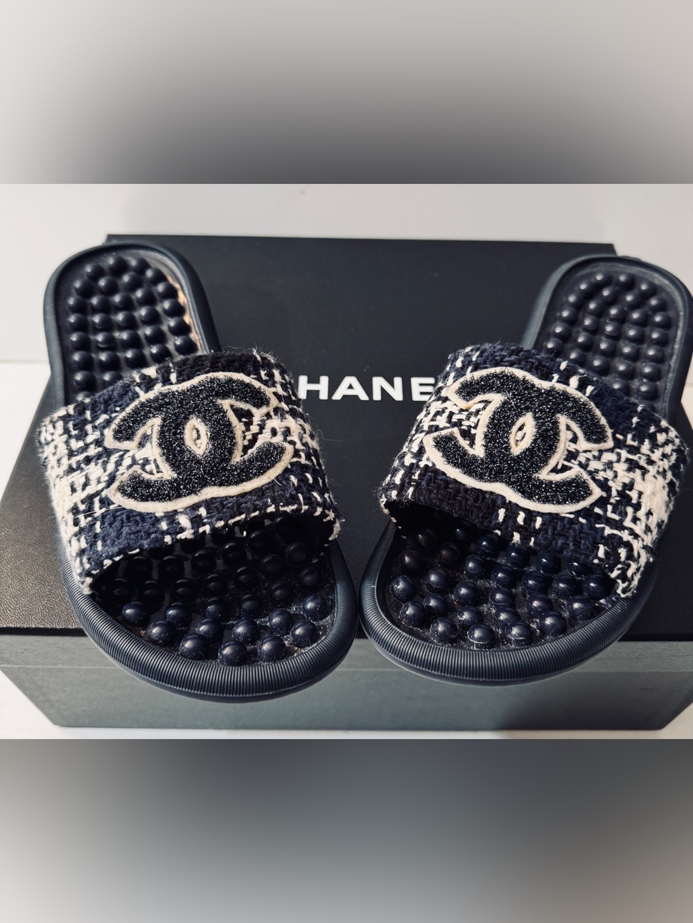 100% AUTHENTIC CHANEL Navy and White Tweed CC Logo Slide Sandals - worn 1x